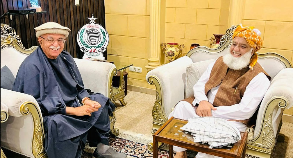 صدارتی امیدوار محمود اچکزئی نے مولانا فضل الرحمان سے مدد مانگ لی