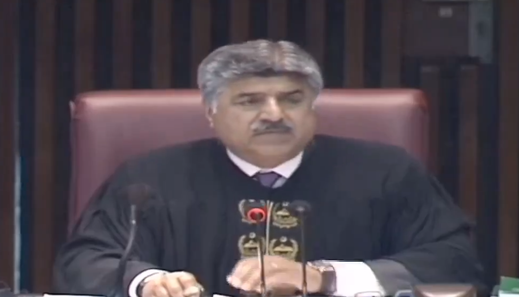 قومی اسمبلی اجلاس،اپوزیشن کا ہنگامہ،کورم کی نشاندہی کے بعد ملتوی