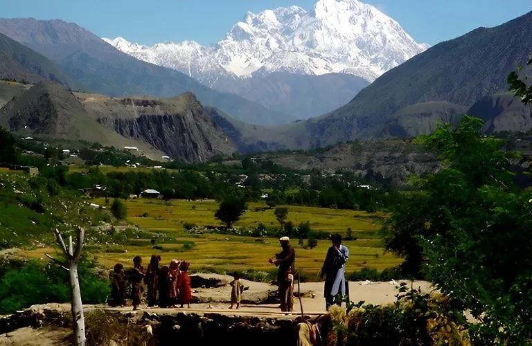 چترال:صوبائی حکومت کا2024 ءترچ میر چوٹی کے سال کے طور پرمنانے کا فیصلہ،مختلف فیسٹیول منعقد ہوں گے