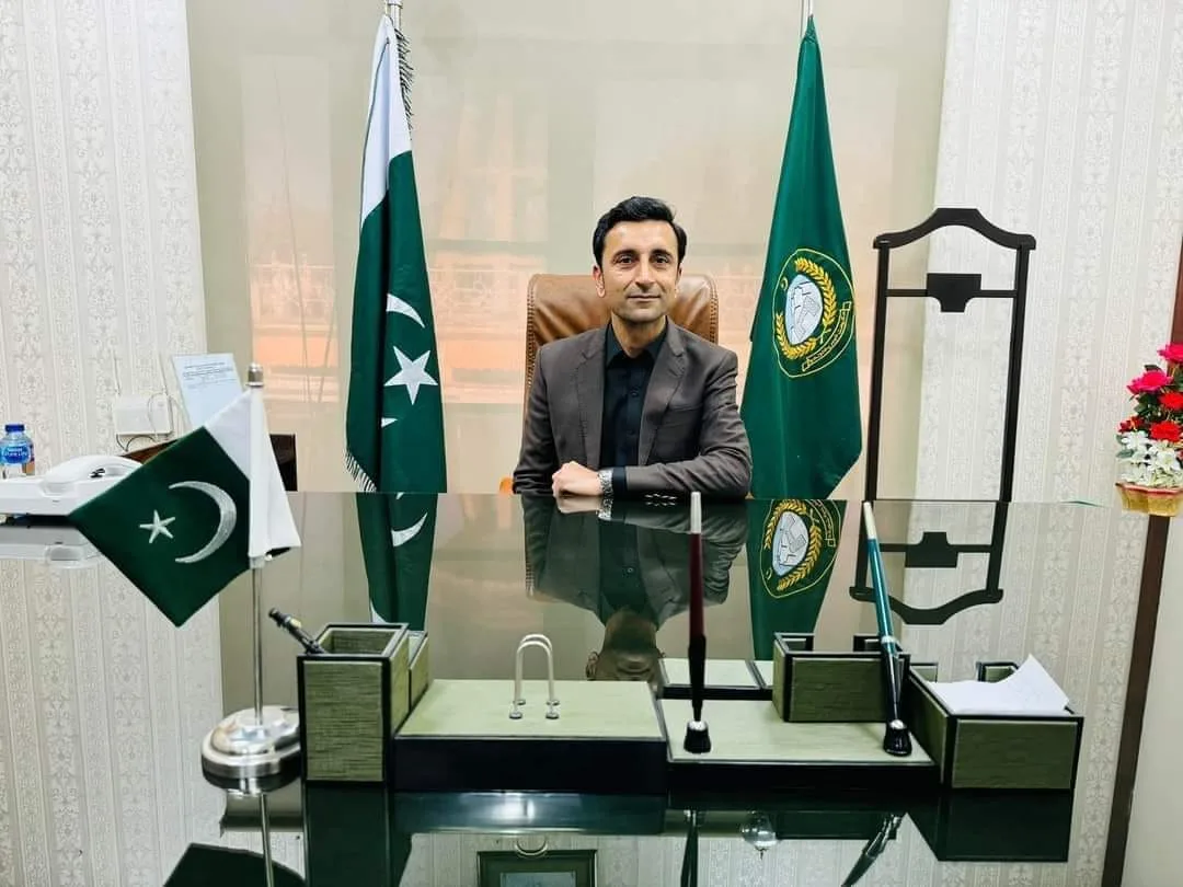 kpk education minster