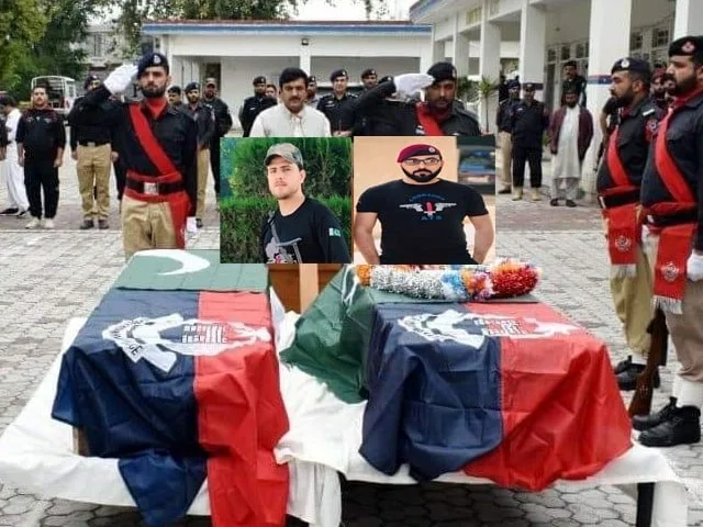 مردان : تجاوزات کیخلاف آپریشن کے دوران قبضہ مافیا کی فائرنگ سے  دو پولیس اہلکار شہید