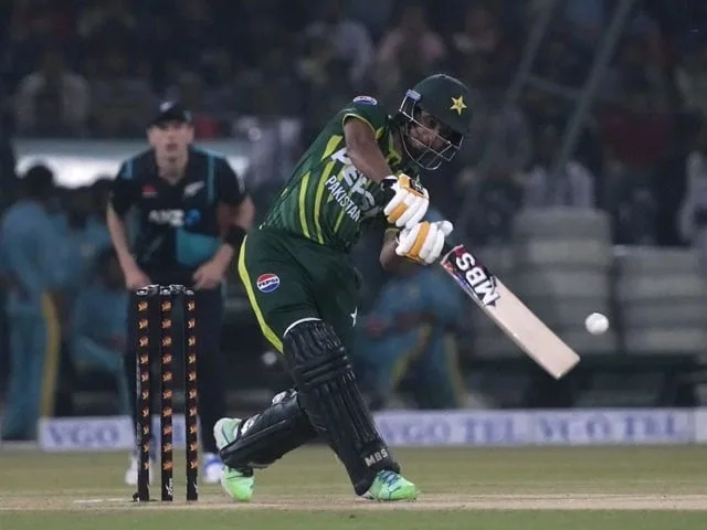 آخری ٹی ٹوئنٹی:  پاکستان نے نیوزی لینڈ کو 9 رنز سے شکست دیکر سیریز برابر کر دی