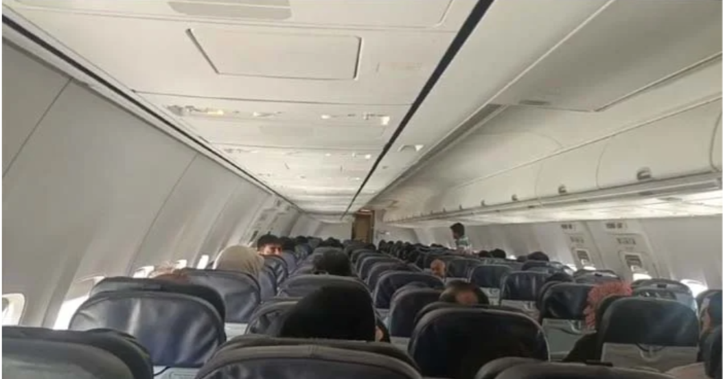 ایک کے بعد دوسرا جہاز بھی خراب نکلا،مسافروں کو اتار لیا گیا