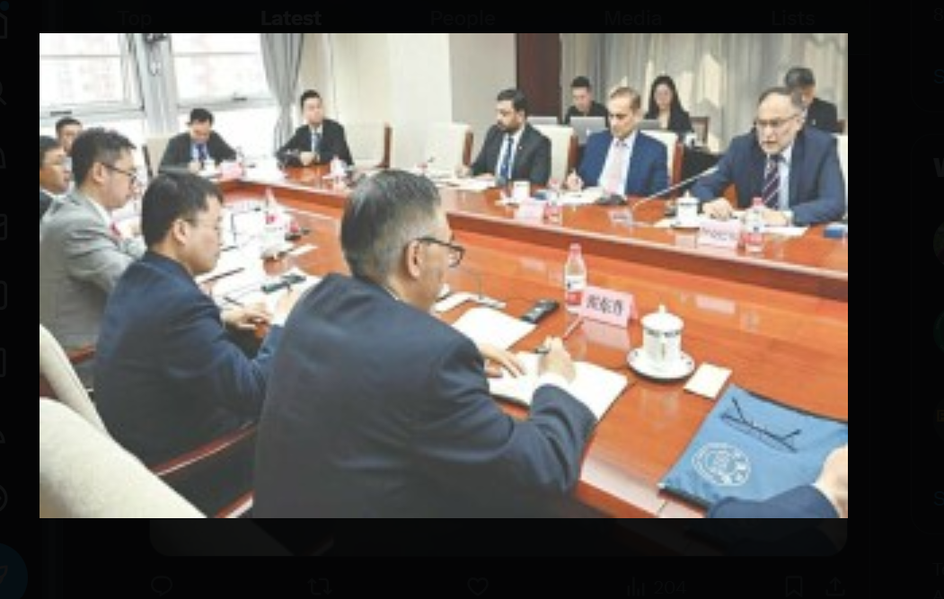 احسن اقبال کی نیشنل انرجی ایڈمنسٹریشن چین کے چیئرمین سے ملاقات