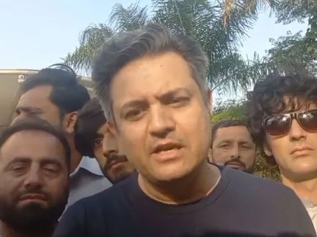 حماد اظہر کا  پشاور ہائیکورٹ سے حفاظتی ضمانت لینے کا فیصلہ