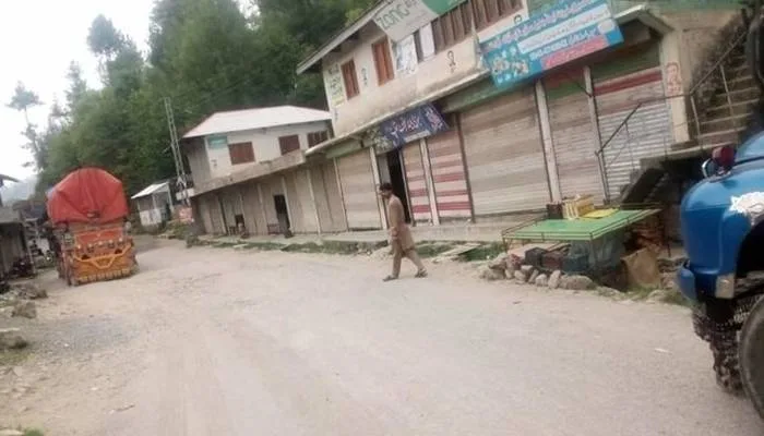 مقبوضہ کشمیر میں شراب کی دکانوں کے خلاف 3 روزہ ہڑتال کا اعلان