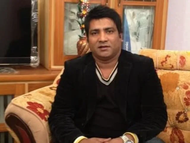 گلوکار ملکو کا نام  پی این آئی ایل لسٹ سے نکلوانے کیلئے لاہور ہائیکورٹ میں درخواست دائر