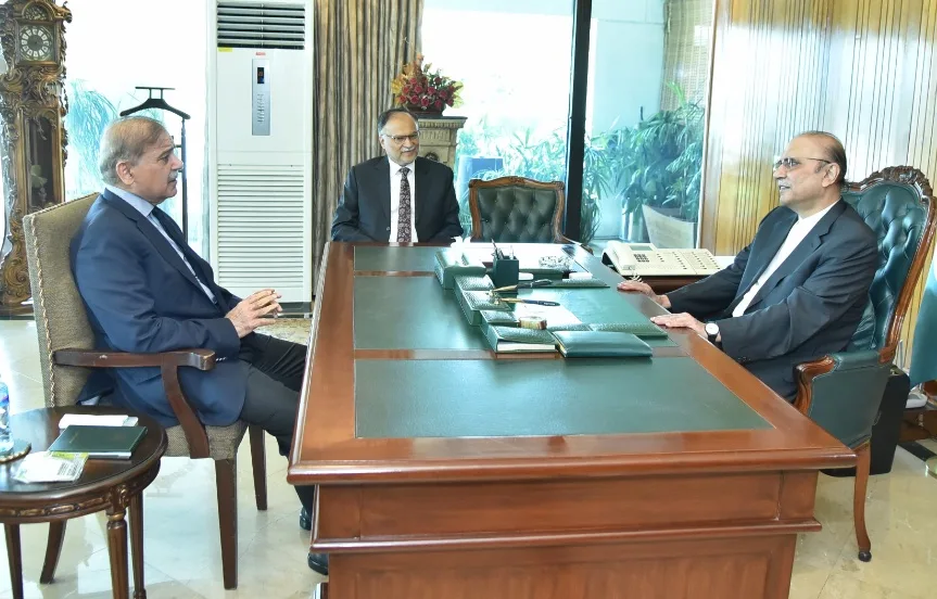 بجٹ میں غریب اور متوسط  طبقات  کا خاص خیال رکھیں ، صدر مملکت