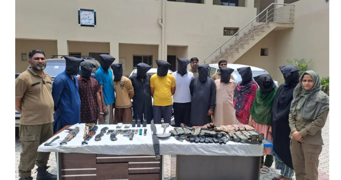 خلیل الرحمان قمر کیس، آمنہ عروج سمیت 12 ملزمان پر فردجرم عائد