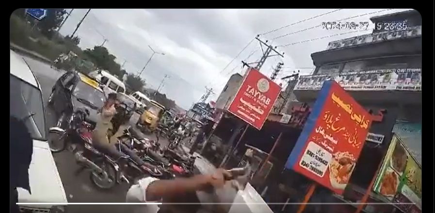 اسلام آباد،بینک کےباہر کروڑوں  کی ڈکیتی،ملزمان گرفتار نہ ہو سکے