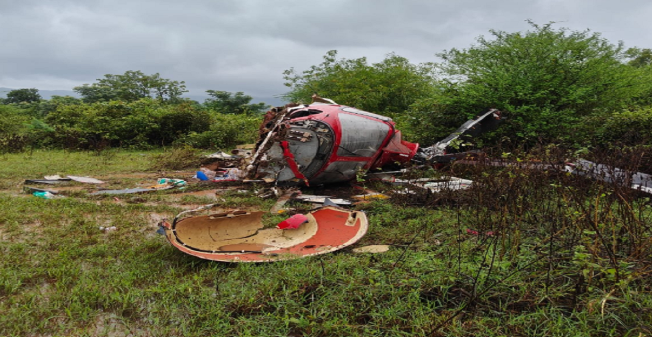 بھارت کاایک اور ہیلی کاپٹر فضا سے زمین پر سجدہ ریز