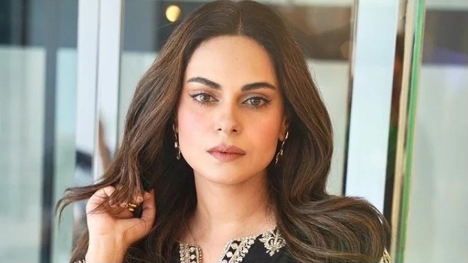 ہم ایک جاہل قوم ہیں،اداکارہ امر خان نے ایسا کیوں کہا؟