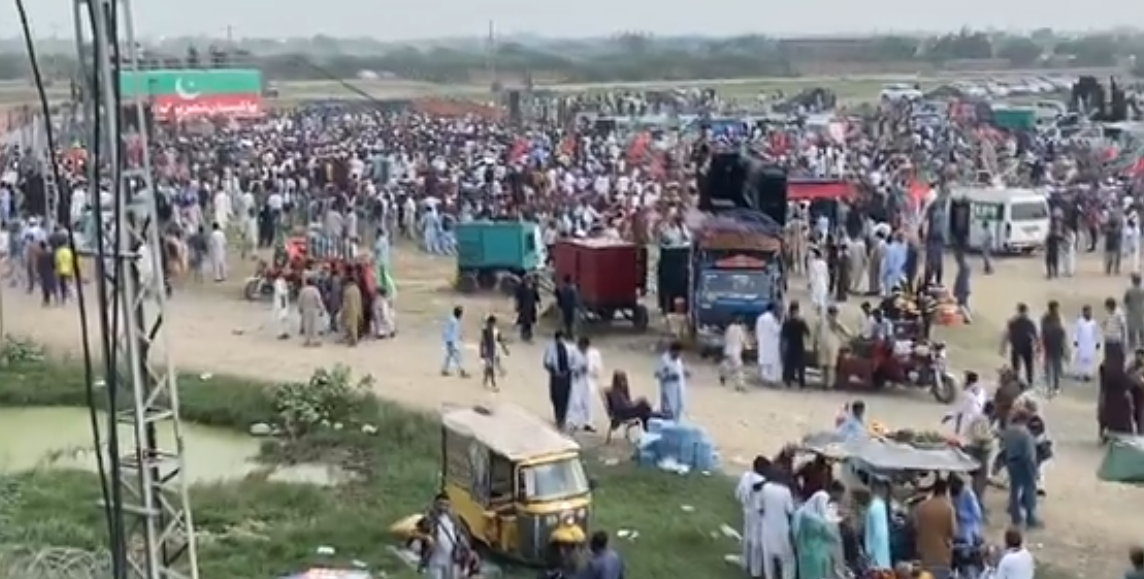 پانچ پانچ ہزار دیہاڑی پر مہاجر کیمپوں میں جلسے کیلئے لوگ لائے جا رہے،انکشاف