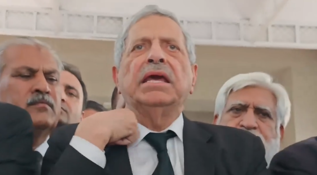 آئینی پیکج کیخلاف حامد خان کا 19 ستمبر سے وکلاتحریک کا اعلان