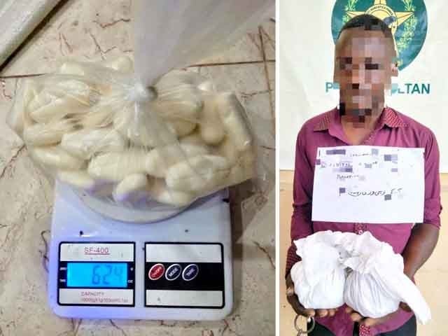 ملتان ائیرپورٹ  پر ایک غیر ملکی مسافر کے پیٹ سے  کوکین بھرے کیپسول برآمد