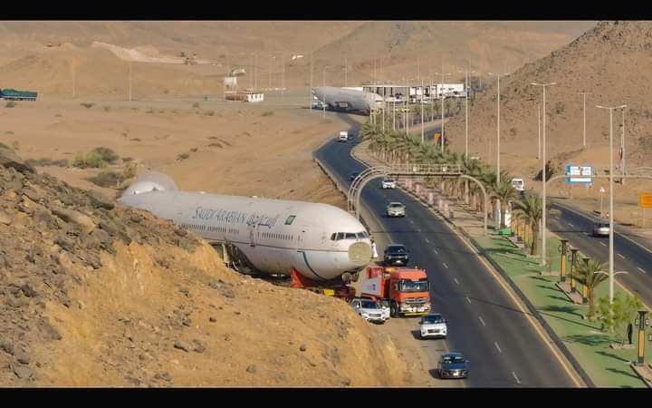 سعودی ایئر لائن کے بوئنگ 777 طیاروں کی براستہ سڑک جدہ سے ریاض منتقلی