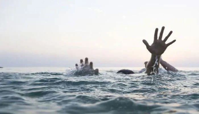 سندھ: تالاب میں 2 بہنوں سمیت 3 بچیاں ڈوب گئیں