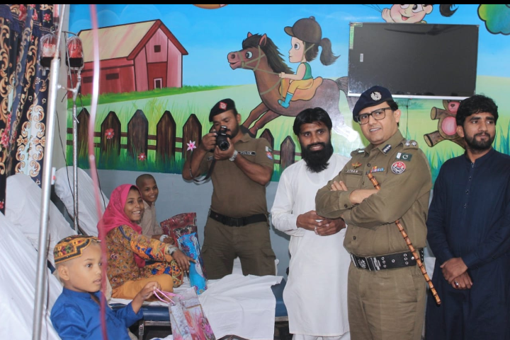 آر پی او شیخوپورہ و ڈی پی او قصور کا دورہ احمد تھیلیسیمیا کئیر ہسپتال کنگن پور کا دورہ