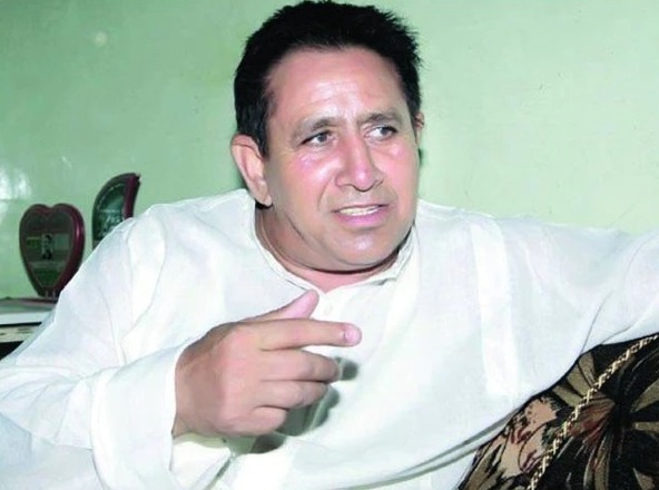 شفقت چیمہ کے بیٹے  کی والد کے کومہ میں جانے کی خبروں کی تردید