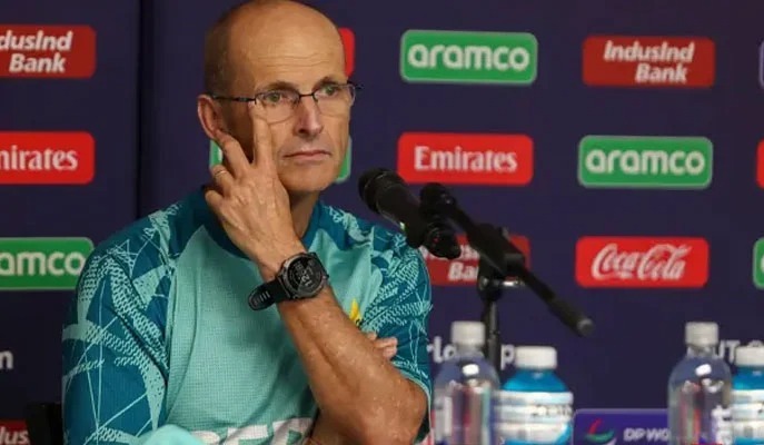 پاکستان کی وائٹ بال ٹیم کے ہیڈ کوچ گیری کرسٹن مستعفیٰ