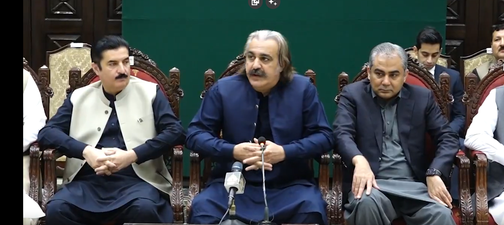 وفاقی حکومت نے پی ٹی ایم سے جرگہ کا اختیار علی امین گنڈا پور کو دے دیا