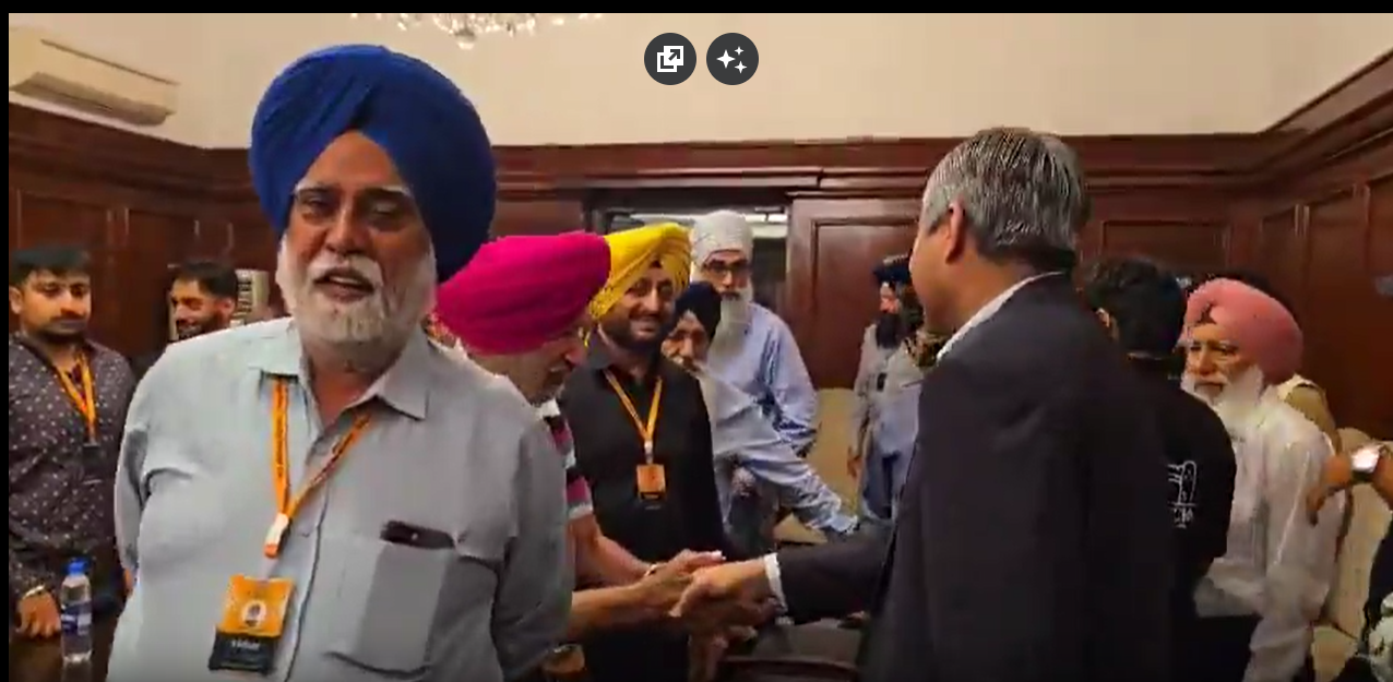 وزیرداخلہ  نے امریکہ سے آئے سکھ یاتریوں کو   اپنا مہمان بنا لیا