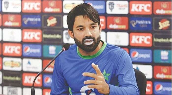 سابق کھلاڑی تنقید کے ساتھ ساتھ سکھاتے بھی ہیں، محمد رضوان