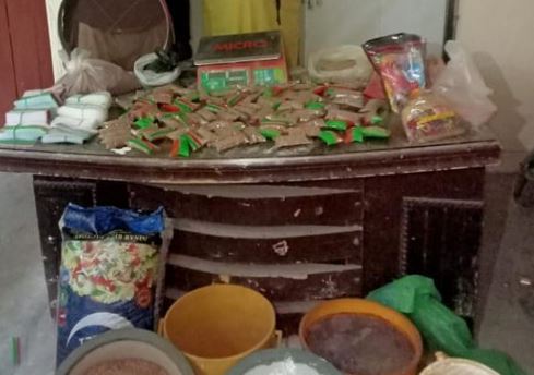 کراچی پولیس کی منشیات ، گٹکا مافیا کے خلاف کاروائیاں، خاتون سمیت 6 افراد گرفتار