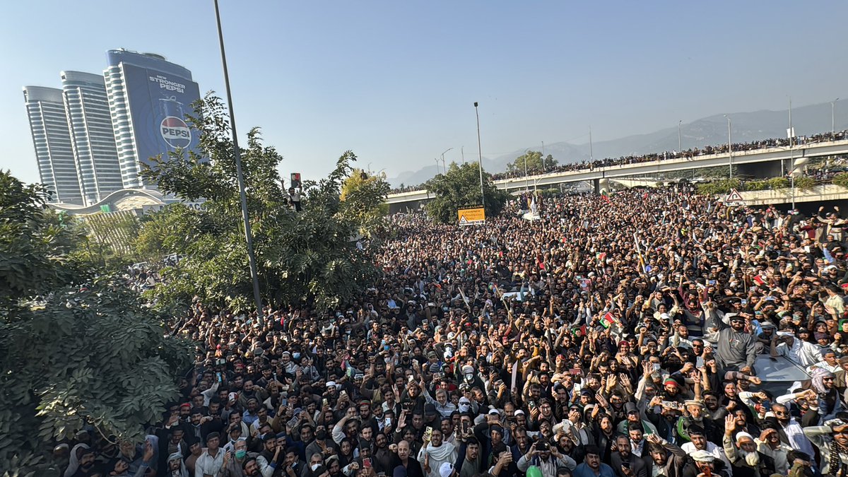 پی ٹی آئی احتجاج،کیا حکومت صرف بڑھکیں مارنے کیلیے ہے؟