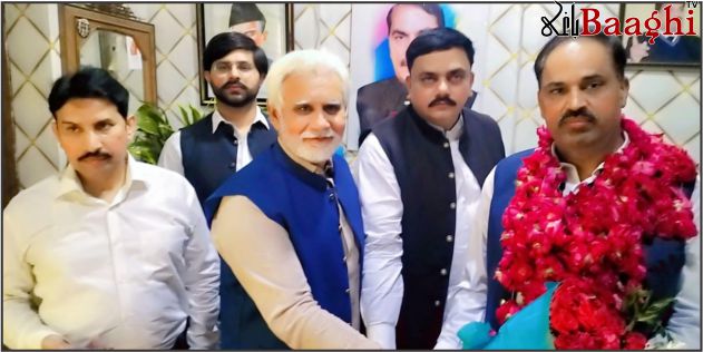 گوجرہ: چوہدری اعجاز اختر کہوجہ کی صدارت اور لائسنس کی بحالی پر بار ایسوسی ایشن میں خوشیاں