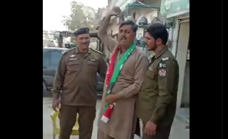 احتجاج کی کال،پی ٹی آئی کی گرفتاریوں کی حقیقت فرمائشی گرفتاری نے کی بے نقاب