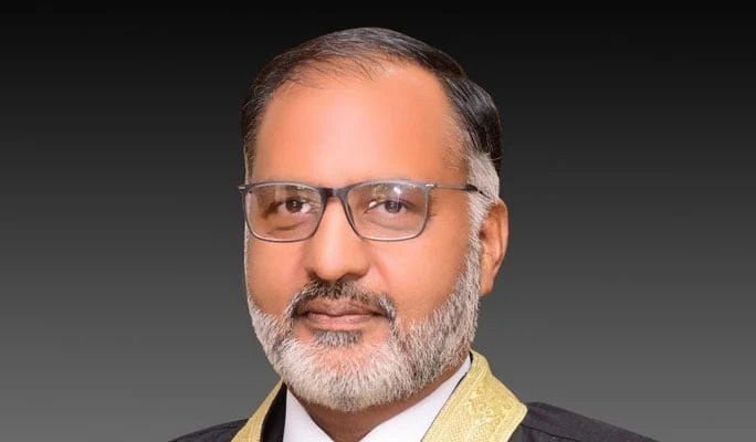 سابق جج شوکت عزیز صدیقی چئیرمین  این آئی آر سی تعینات