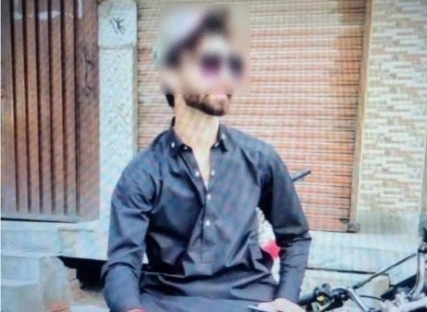 لاہور:  شراب کے ساتھ اسلحے کی نمائش کرنے والا شخص گرفتار