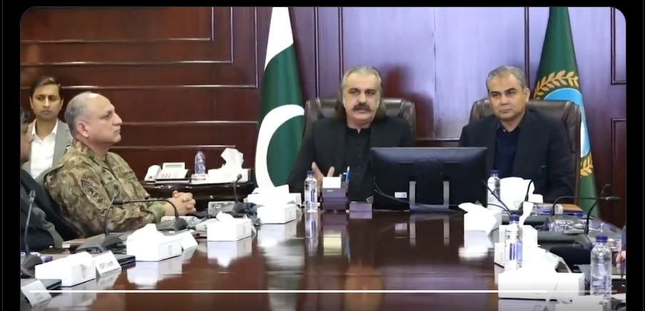 پشاور: اپیکس کمیٹی  اجلاس، ضلع کرم میں بنکرز ختم کرنے کا فیصلہ