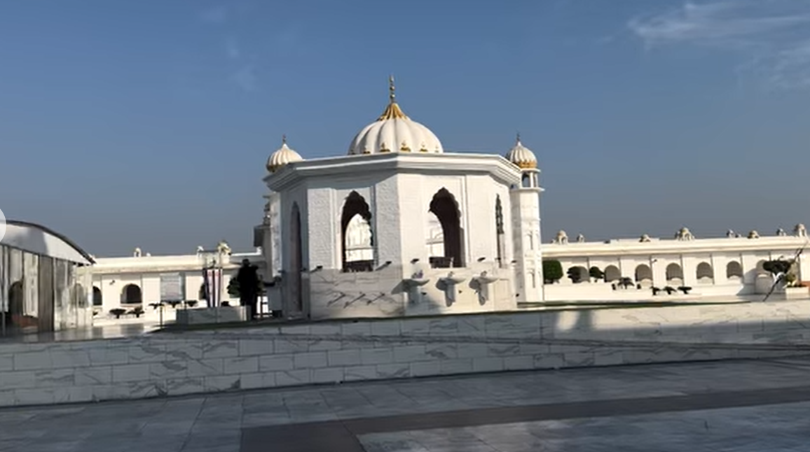 گوردوارہ سری دربار صاحب کرتار پور کا سفر.تحریر:عینی ملک