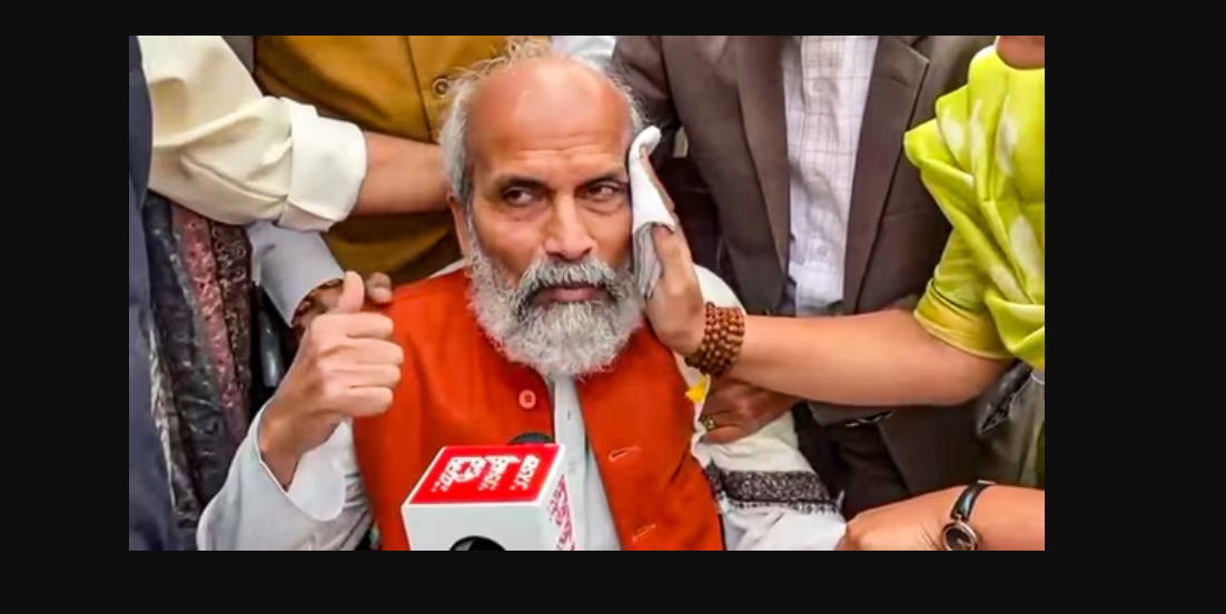 بھارتی لوک سبھا میں لڑائی،رکن پارلیمنٹ مکیش راجپوت زخمی،آئی سی یو داخل