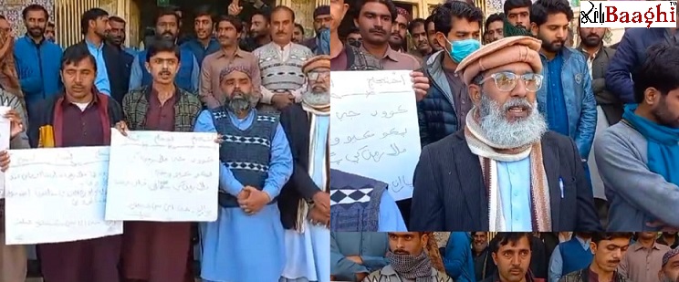 کندھ کوٹ:تنخواہیں نہ دینے اور پکا نہ کرنے پر ڈبلیو ایچ او کےاسد سومرو کی ناانصافیوں کے خلاف نعرے