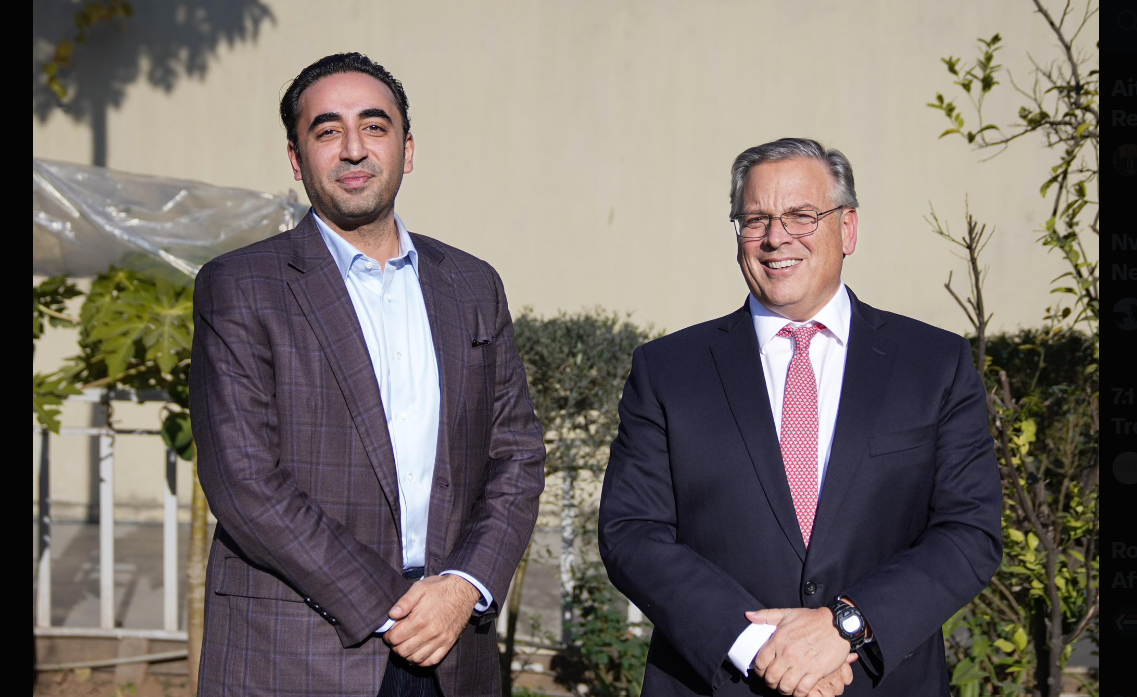 بلاول   سے سبکدوش ہونے والے امریکی سفیر ڈونلڈ بلوم کی   ملاقات