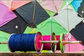 پابندی اور گرفتاریوں کے باوجود پتنگ بازی جاری،شہریوں میں تشویش