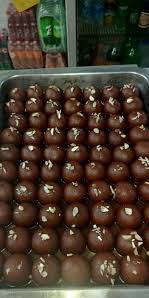 دیسی گھی کی مٹھائیوں اور دریائی مچھلی کے نام پر لوگوں کی جیبوں پر ڈاکہ