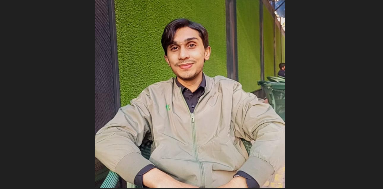 برطانیہ کے معروف کینٹربری کیتھیڈرل میں پاکستانی مصنف حسن صدیقی کی کہانی کی نمائش