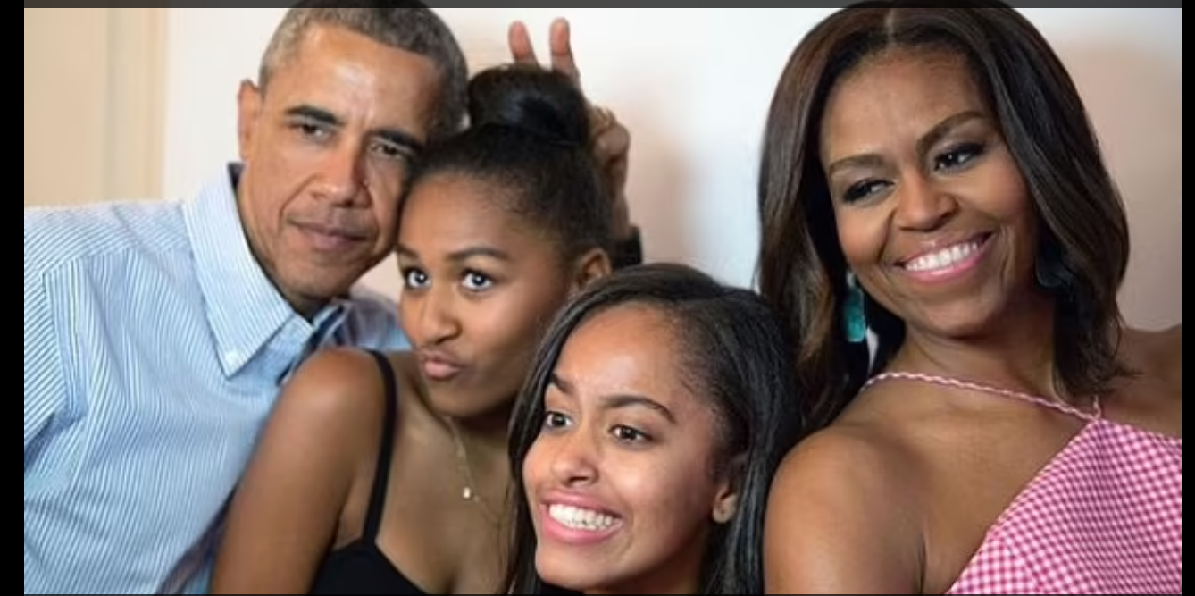 طلاق کی افواہیں، اوباما کی اہلیہ کے ساتھ مسکراہٹ بھری تصویرجاری
