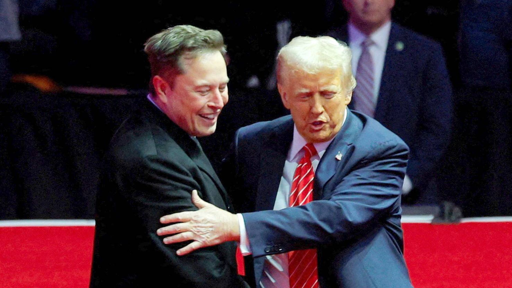 ایلون مسک نے صدر ٹرمپ کے کٹوتی بل کو مکروہ فعل قرار دیدیا