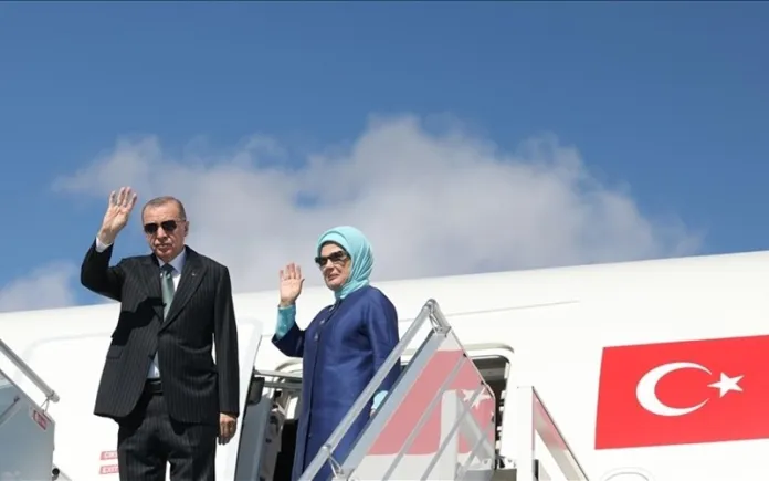 ترک صدرپاکستان کا دورہ مکمل کر کے  واپس وطن روانہ