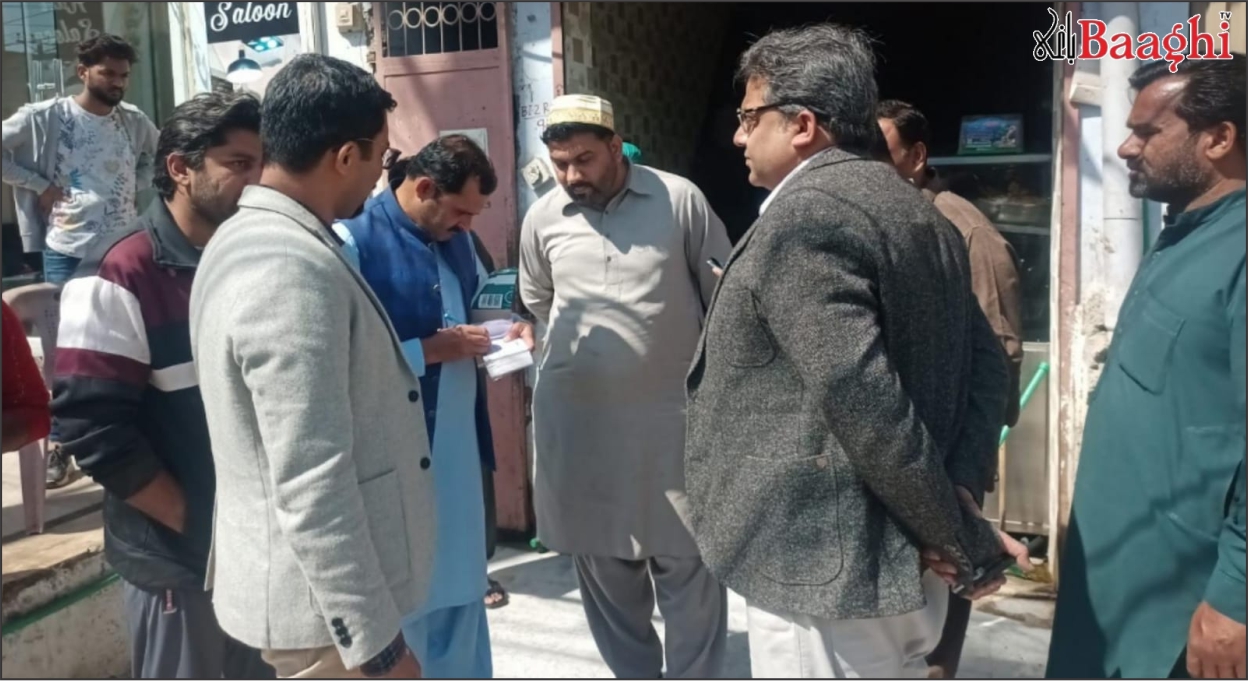 اوکاڑہ: ضلعی انتظامیہ متحرک، مہنگی چینی اور دودھ فروشوں کو جرمانے عائد