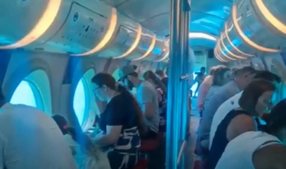 مصر : 45 افراد سے بھری سیاحتی آبدوز ڈوبنے سے 6 افراد ہلاک