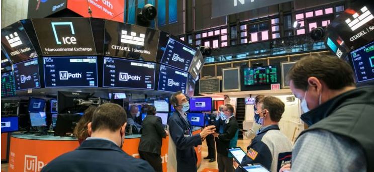 امریکہ میں 15واں شٹ ڈاؤن، کانگریس اور وائٹ ہاؤس اختلافات، حکومت جزوی طور پر بند