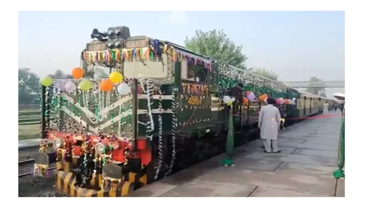 جعفر ایکسپریس پشاور سے کوئٹہ کے لیے حملے کے 15 دن بعد بحال