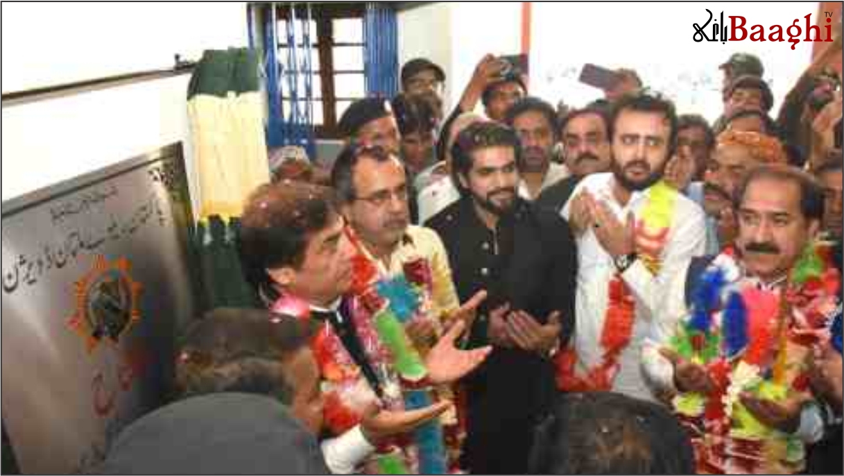 ڈیرہ غازی خان تا ملتان شٹل ٹرین ، سردار اویس لغاری اور حنیف عباسی  نے کیا افتتاح