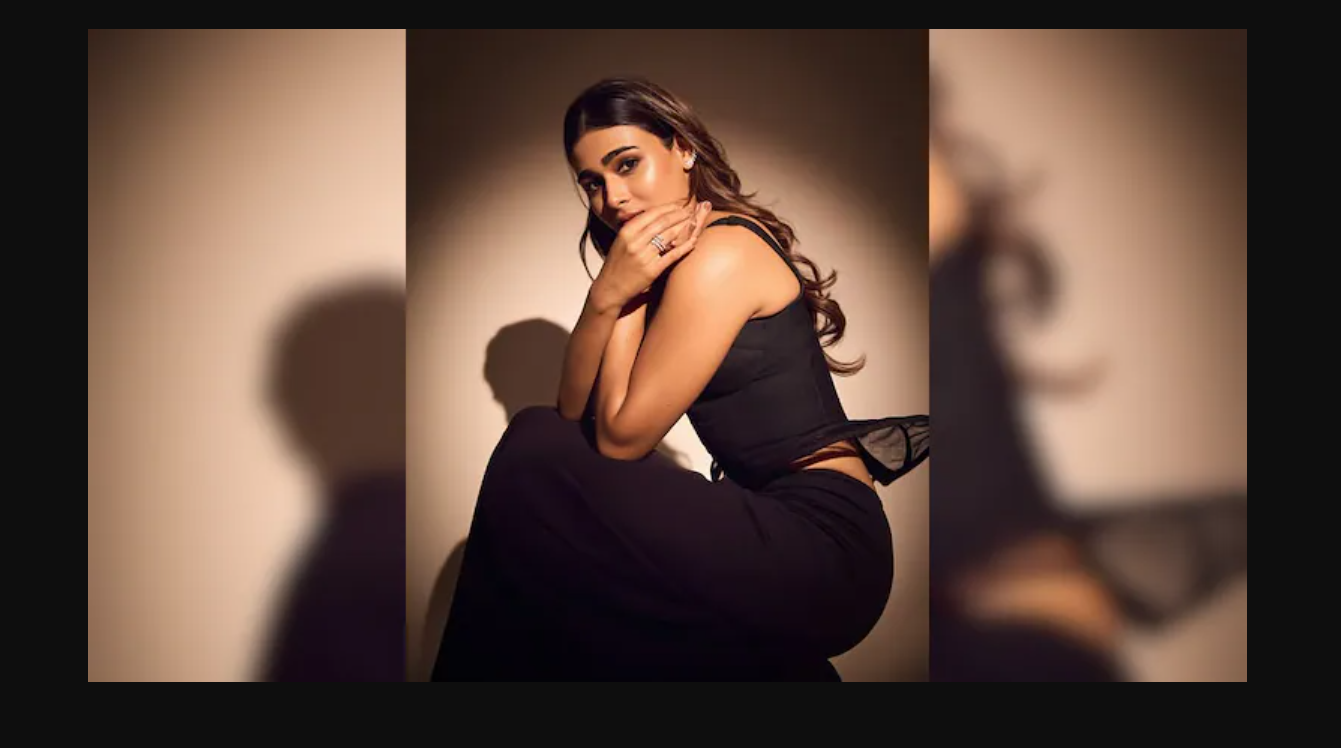 کپڑے بدلنے کے دوران ڈائریکٹر گاڑی میں "گھس”آیا تھا، اداکارہ کا انکشاف